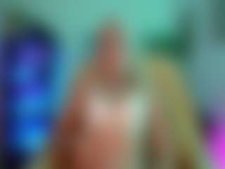 LunaGrace18's Live Sex Cam Show