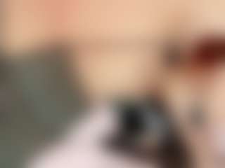 Live cam show with MariettaMaddock - Public Red Hair on Free Soda