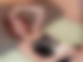 Live cam show with MariettaMaddock - College on Camsoda