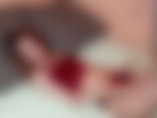 Live cam show with MariettaMaddock - Gray Eyes on sexytreat.net