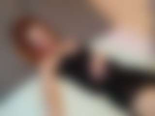 Live cam show with MariettaMaddock - Gray Eyes on Dare Cams