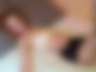 Live cam show with MariettaMaddock - Public Red Hair on Gym Cam Girls