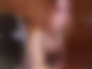 Spettacolo in cam dal vivo con MariettaMaddock - Erotic su Camsoda