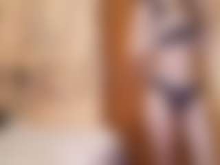 Live cam show with MariettaMaddock - Leather on x69.live