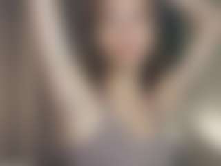 Live cam show with MyeshaSoulia - Average on Camming Site