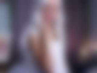 Live cam show with MyeshaSoulia - Yoga on SpunkLive
