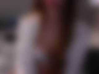 Live cam show with MyeshaSoulia - Blue Eyes on Camsoda