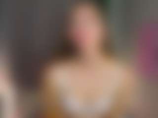 Live cam show with MyeshaSoulia - Blue Eyes on Fit Hotties