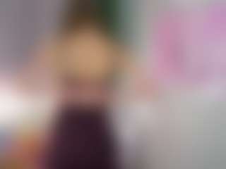 Live cam show with MyeshaSoulia - Blue Eyes on TastyBlacksLive