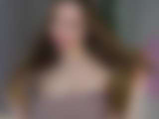 Live cam show with MyeshaSoulia - Average on Camsoda