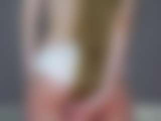 MyeshaSoulia's Live Sex Cam Show