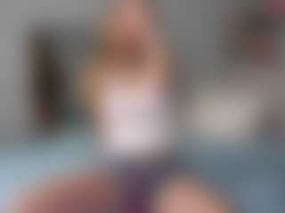 MyeshaSoulia's Live Sex Cam Show