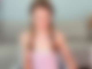 Sofa-Vleifo's Live Sex Cam Show