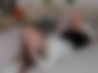 Live cam show with Olivia - Cute on livesuperchat.net
