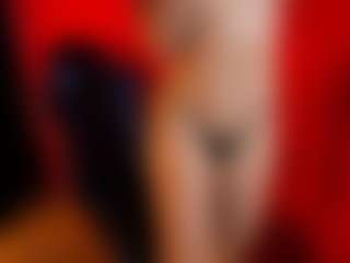 Live cam show with I'm Luna - Pleasure on googirlz