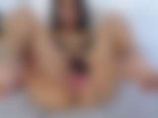 Live cam show with I'm Luna - White on Camsoda | colombia
