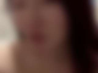 Live cam show with Kama - Privateshow on live18s.com