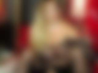 Live cam show with AmelyaNyx - Strapon on pussylord.com