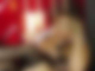 Live cam show with AmelyaNyx - Strapon on Camsoda