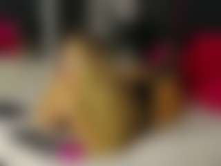 Live cam show with AmelyaNyx - Blonde Hair on SpankPalCams