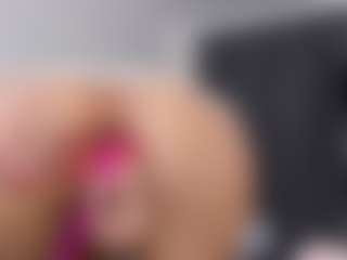 Live cam show with asianloverpop - Asian Public on sexytreat.net