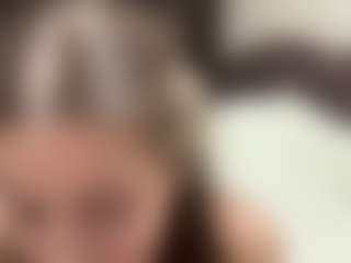 Live cam show with DeannaDobosz - Young Adult on 1on1-livenow