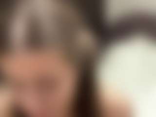 DeannaDobosz's Live Sex Cam Show