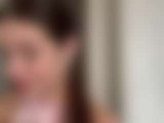 DeannaDobosz's Live Sex Cam Show