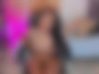 Live cam show with dulce-nicoll - Camel Toe on Dolls Live