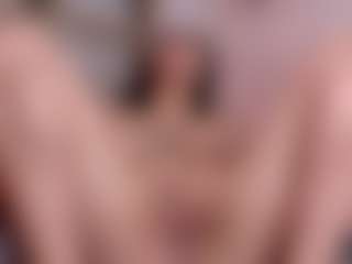 Live cam show with ELLARIOJASS - Brown Eyes on anonymated.com