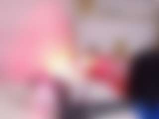 Live cam show with ELLARIOJASS - Nipple Piercings on TeamSkeetLive