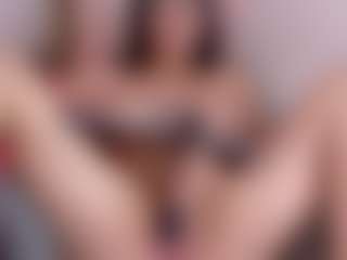 Live cam show with ELLARIOJASS - Twerk on TastyBlacksLive