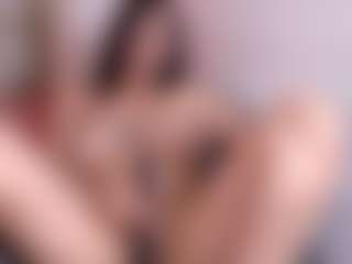 Live cam show with ELLARIOJASS - Facial on sexylivex.com