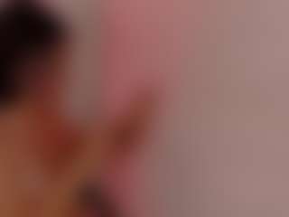 Live cam show with ELLARIOJASS - Young Adult on pussylord.com