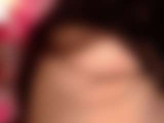ELLARIOJASS's Live Sex Cam Show