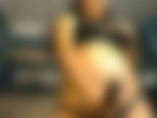 ELLARIOJASS's Live Sex Cam Show