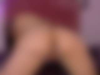 Live cam show with maggiee_1 - Average on slutload