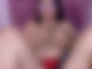 Live cam show with maggiee_1 - Teen (18+) on dropp.cam