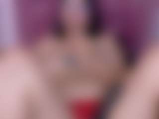 Live cam show with maggiee_1 - Teen (18+) on friskycurves.com