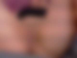 Live cam show with maggiee_1 - Average on Streamer API