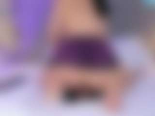IvyRous's Live Sex Cam Show