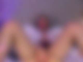 IvyRous's Live Sex Cam Show