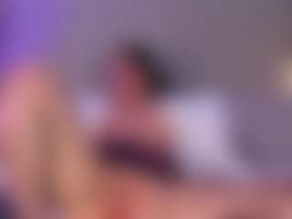 IvyRous's Live Sex Cam Show