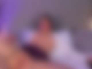 IvyRous's Live Sex Cam Show