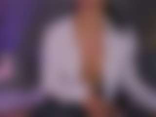 IvyRous's Live Sex Cam Show