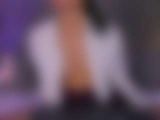 IvyRous's Live Sex Cam Show