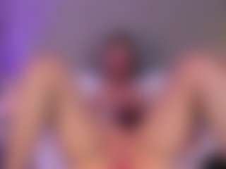 IvyRous's Live Sex Cam Show