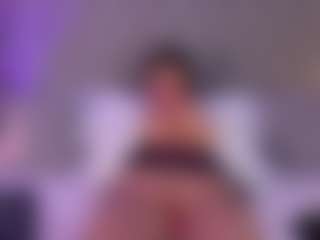 IvyRous's Live Sex Cam Show