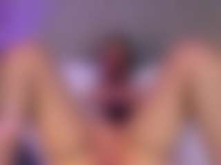 IvyRous's Live Sex Cam Show