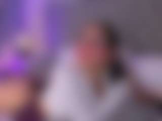 IvyRous's Live Sex Cam Show